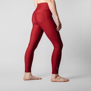 So iLL active jeans - Size Small - Red